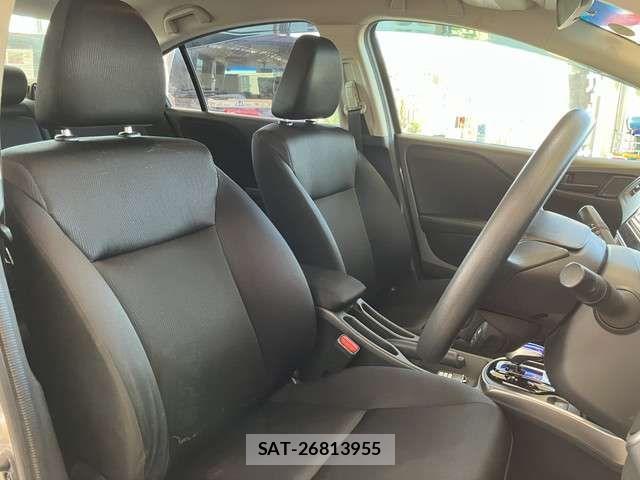 Honda GRACE 2015-03 8245282-17