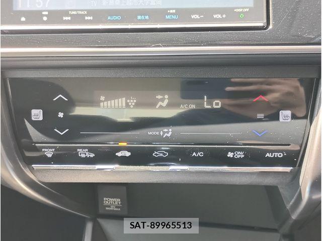 Honda GRACE 2015-12 8742422-14