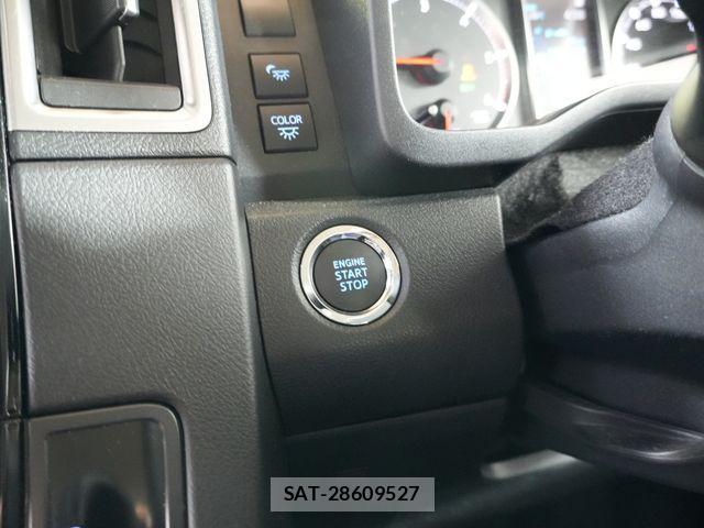 Toyota GRAN ACE 2023-10 1257028-13