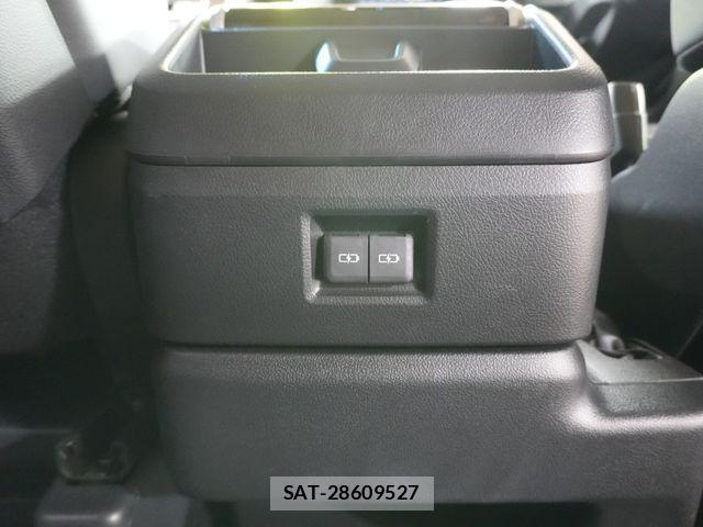 Toyota GRAN ACE 2023-10 1257028-23