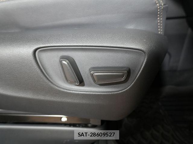 Toyota GRAN ACE 2023-10 1257028-25