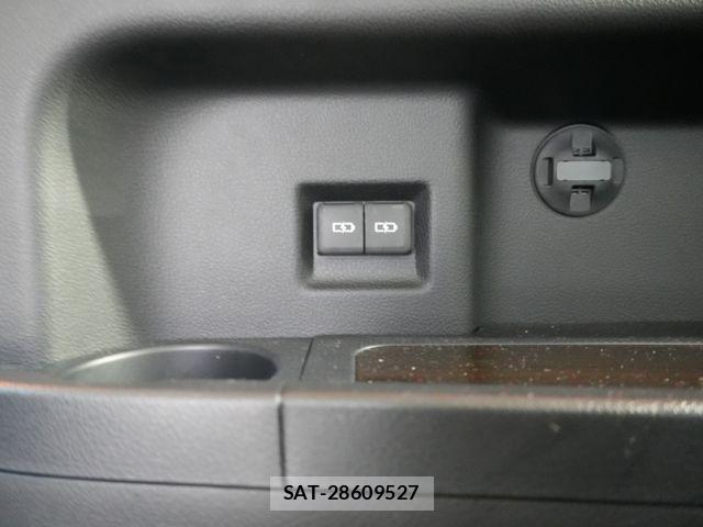 Toyota GRAN ACE 2023-10 1257028-27