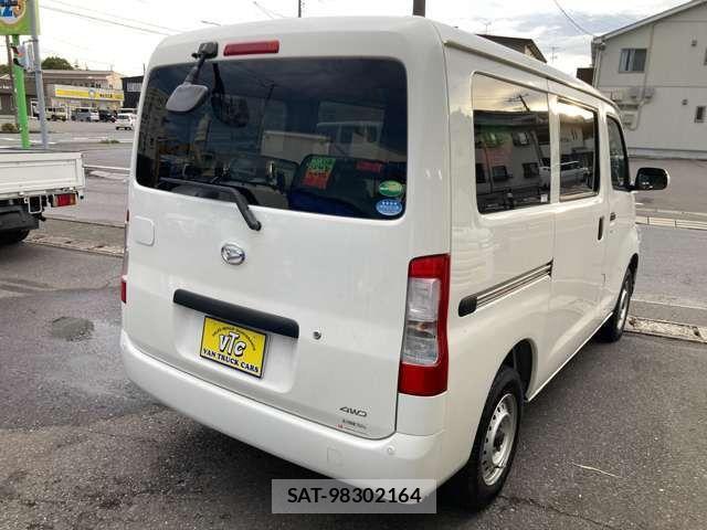 Daihatsu MAX 2021-01 633107-9