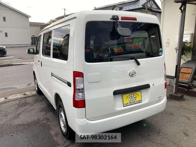 Daihatsu MAX 2021-01 633107-10