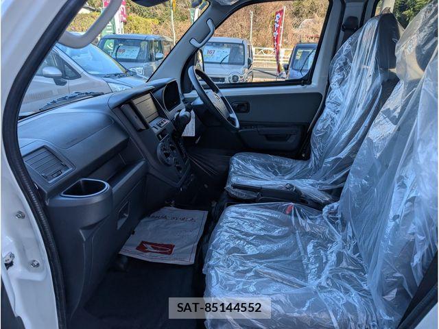 Daihatsu MAX 2025-11 6716210-11
