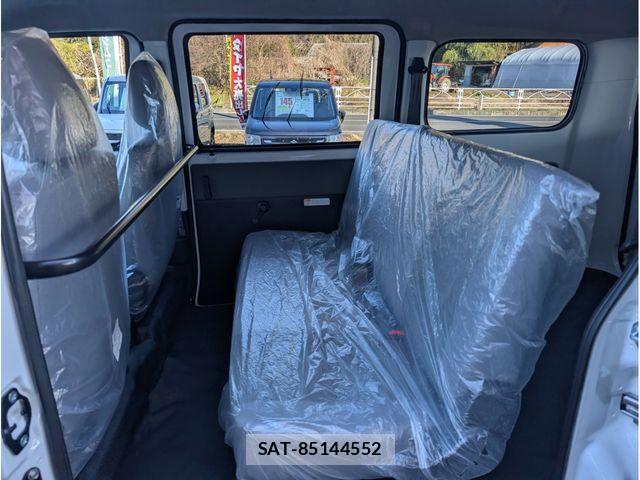 Daihatsu MAX 2025-11 6716210-12