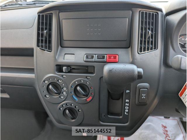 Daihatsu MAX 2025-11 6716210-14
