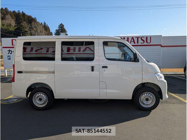 Daihatsu MAX 2025-11 6716210-5