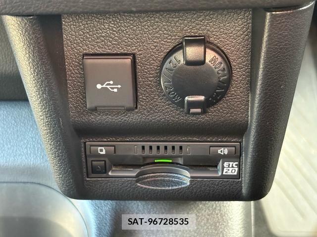 Toyota GRAN ACE 2022-01 6498118-25