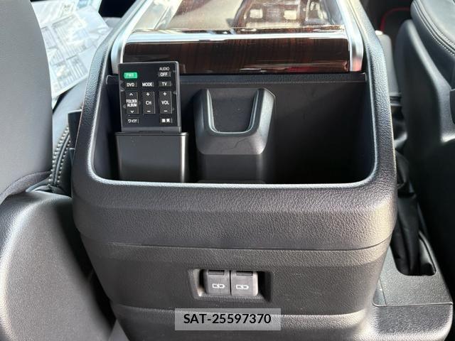 Toyota GRAN ACE 2024-06 6671557-17