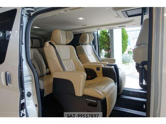 Toyota GRAN ACE 2021-08 6815066-16