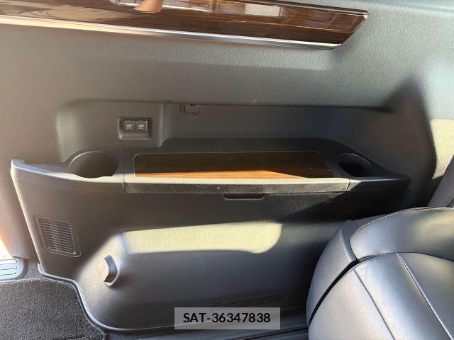 Toyota GRAN ACE 2020-09 7357918-17