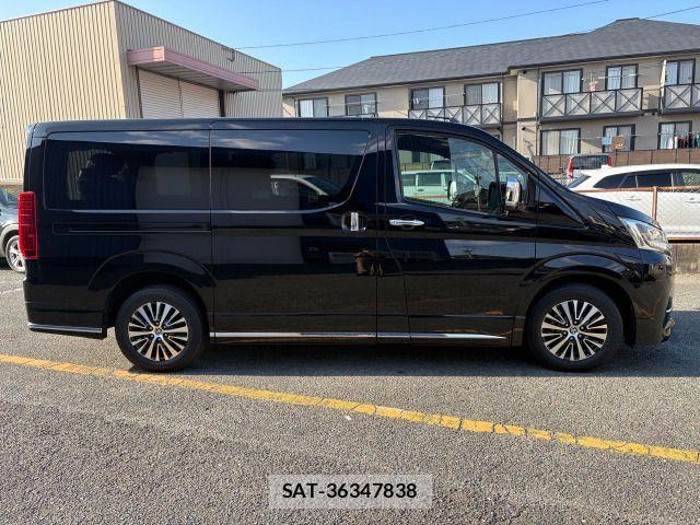Toyota GRAN ACE 2020-09 7357918-6