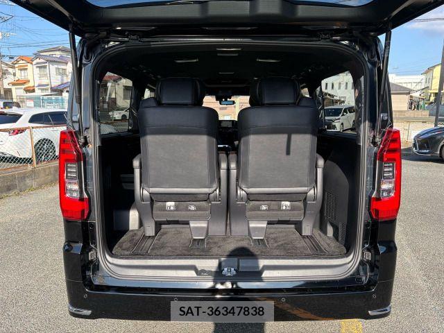 Toyota GRAN ACE 2020-09 7357918-8