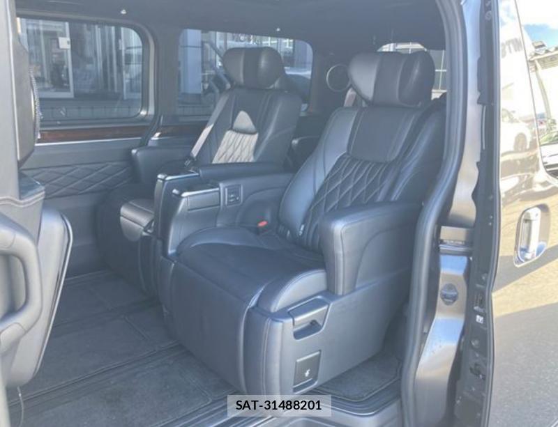 Toyota GRAN ACE 2024-06 7587471-10