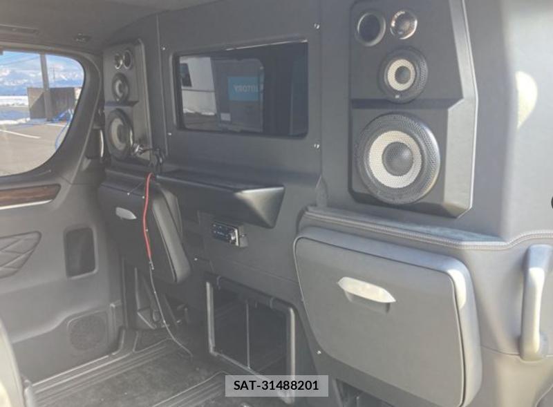 Toyota GRAN ACE 2024-06 7587471-17