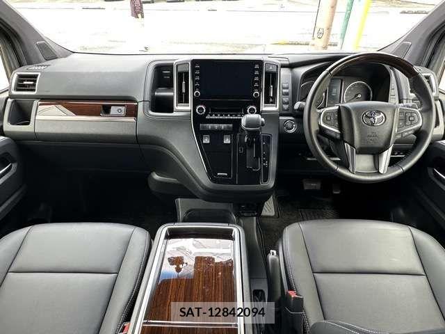 Toyota GRAN ACE 2022-07 7723678-15