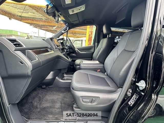 Toyota GRAN ACE 2022-07 7723678-4