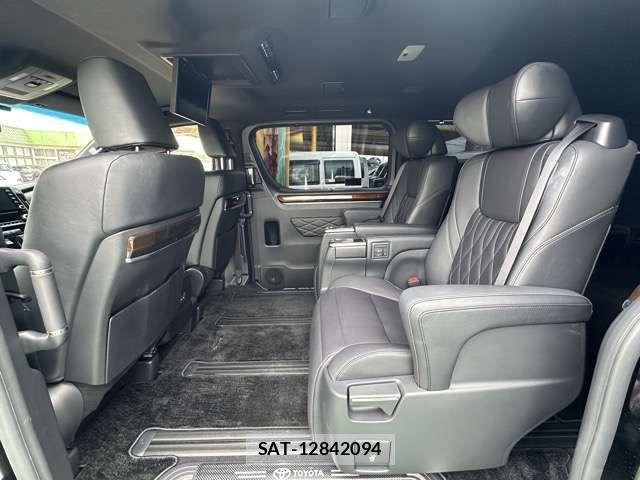 Toyota GRAN ACE 2022-07 7723678-5