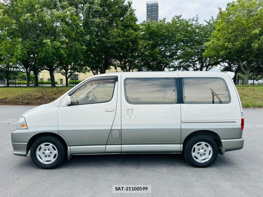 Toyota GRAND HIACE 2002 7193916-1
