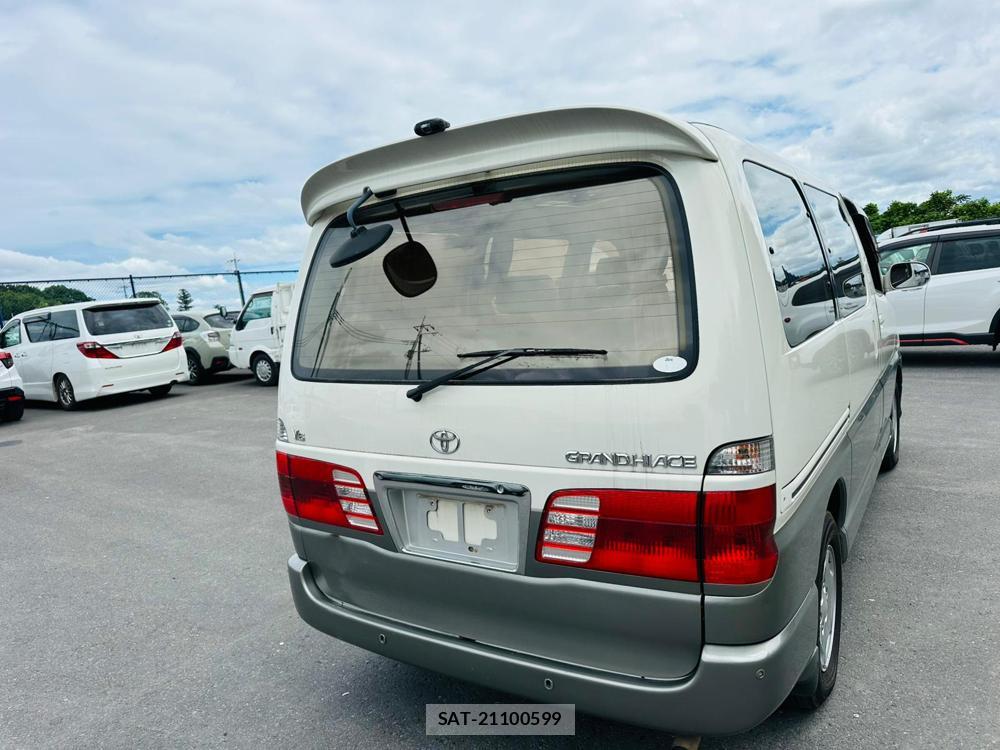 Toyota GRAND HIACE 2002 7193916-4