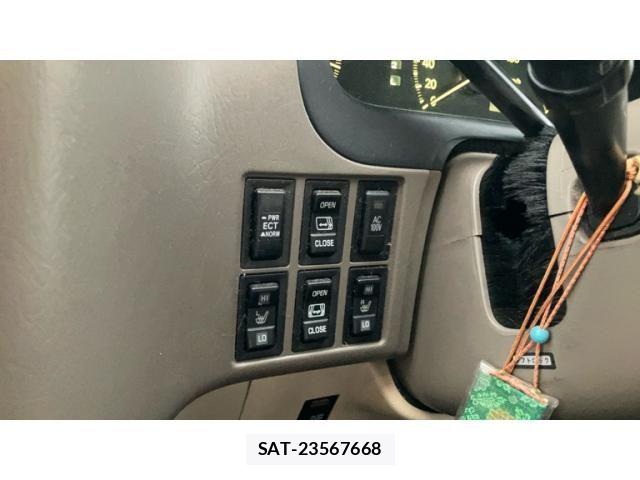 Toyota GRAND HIACE 2001-06 8099348-15