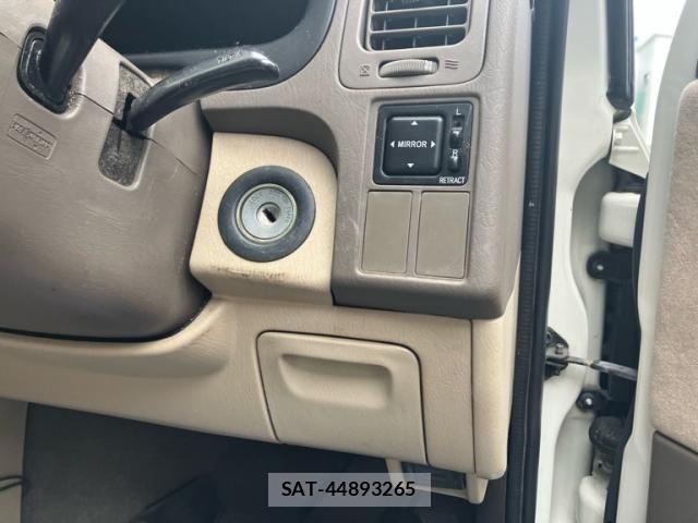 Toyota GRAND HIACE 2000-09 7392266-13