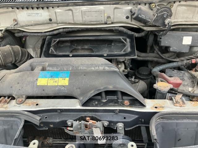 Toyota GRAND HIACE 2001-03 8073867-15