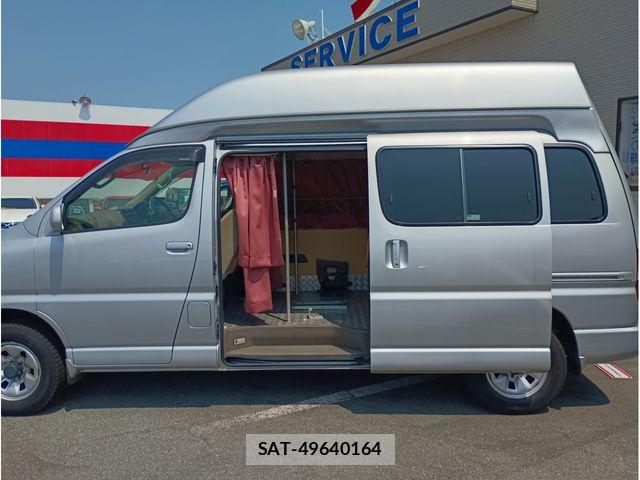 Toyota GRAND HIACE 2004-01 8371695-10