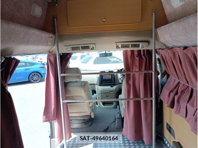 Toyota GRAND HIACE 2004-01 8371695-14
