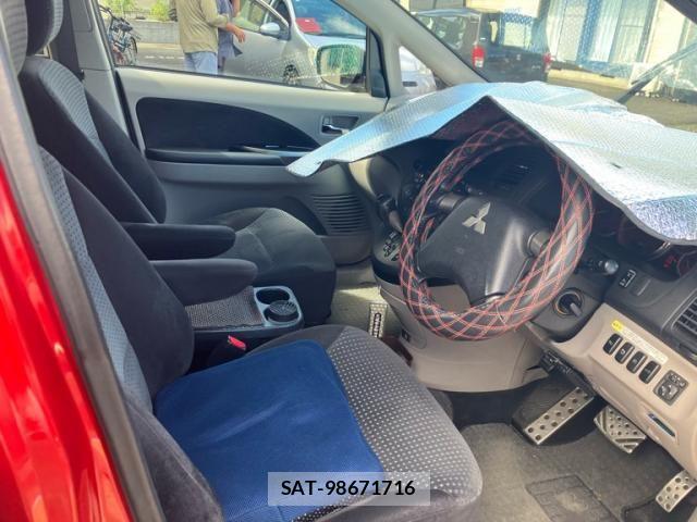Mitsubishi GRANDIS 2006-02 8354570-20
