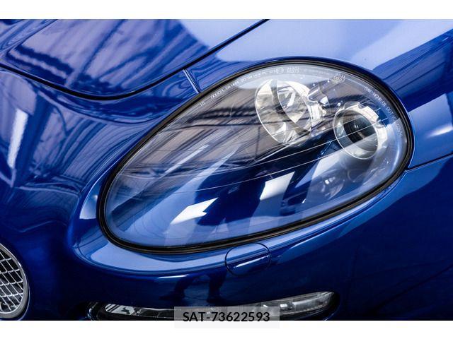 Maserati GRANSPORT 2006-12 8230185-19
