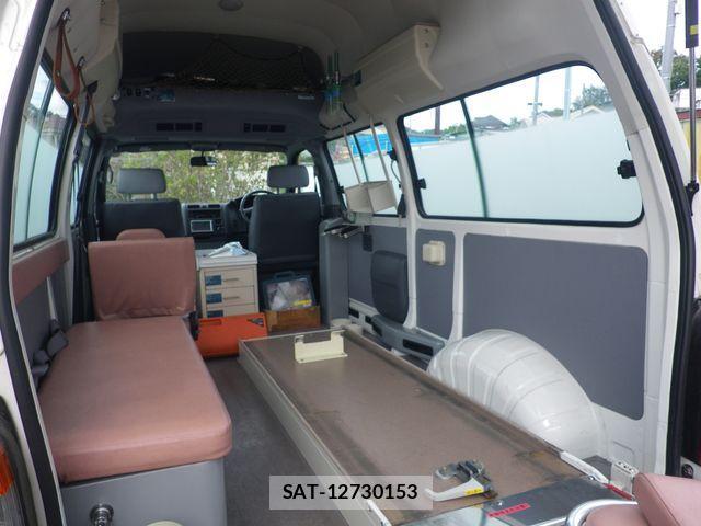 Toyota GRANVIA 2004-09 3374214-6