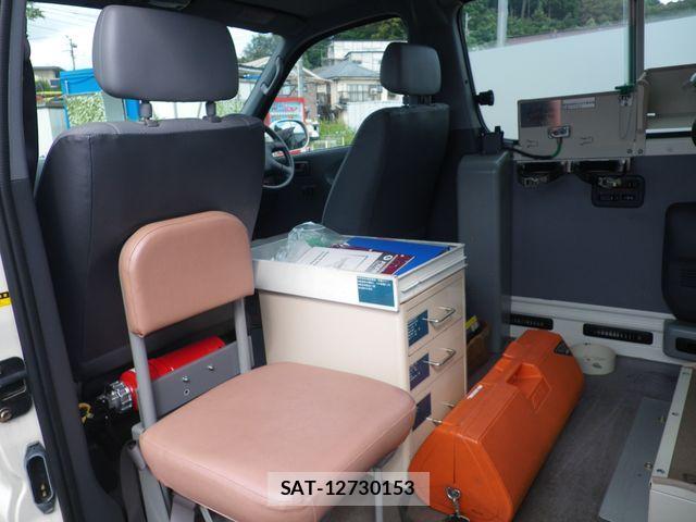 Toyota GRANVIA 2004-09 3374214-8