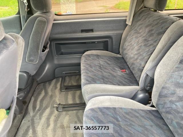 Toyota GRANVIA 1999-05 8871090-12