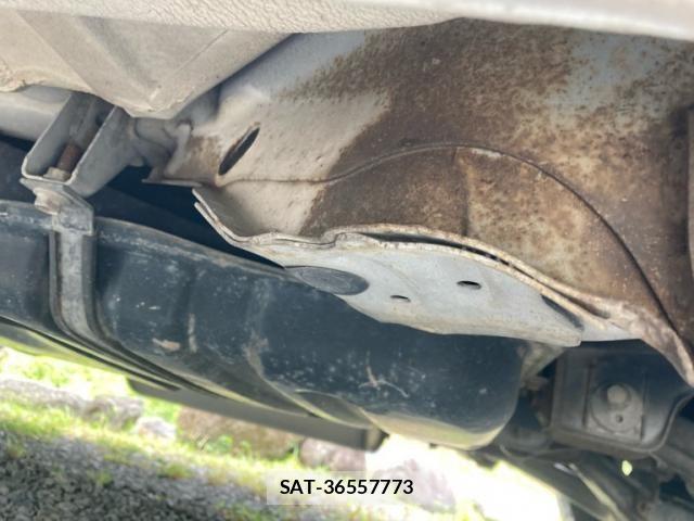 Toyota GRANVIA 1999-05 8871090-27