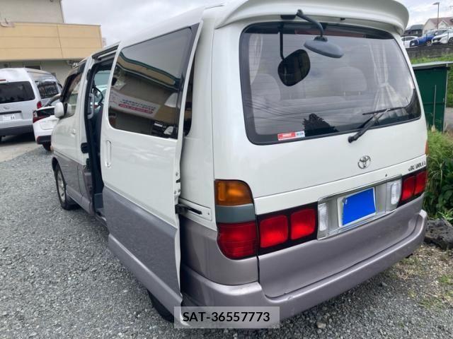 Toyota GRANVIA 1999-05 8871090-5