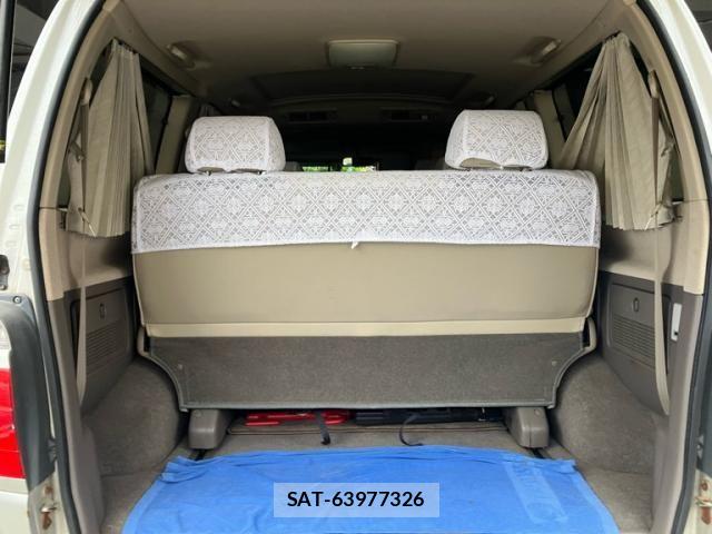 Toyota GRANVIA 2001-08 8626924-9