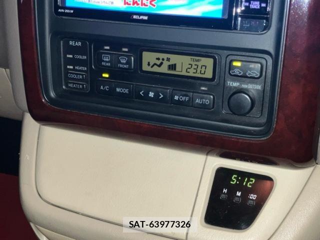 Toyota GRANVIA 2001-08 8626924-23