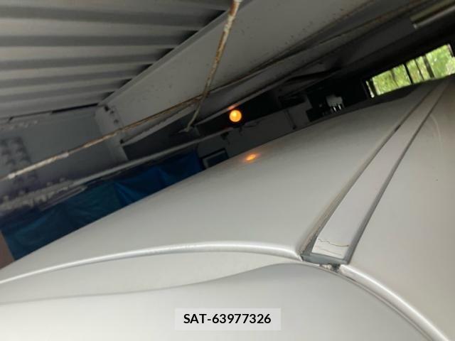Toyota GRANVIA 2001-08 8626924-7