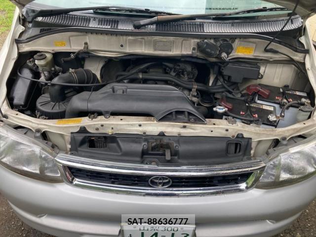 Toyota GRANVIA 1996-11 8659283-16