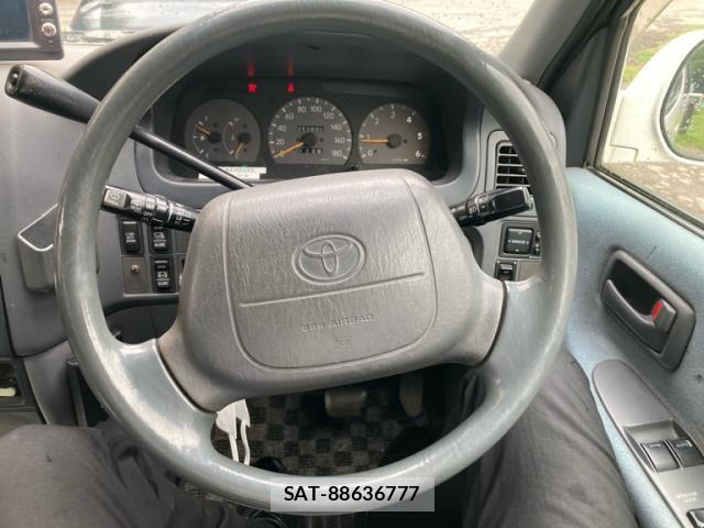 Toyota GRANVIA 1996-11 8659283-17