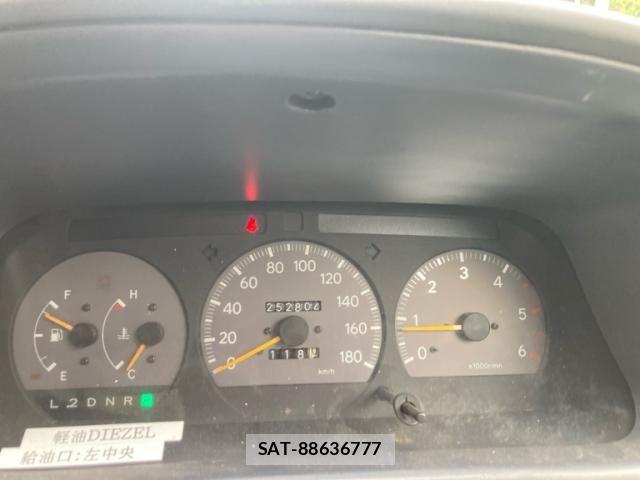 Toyota GRANVIA 1996-11 8659283-19