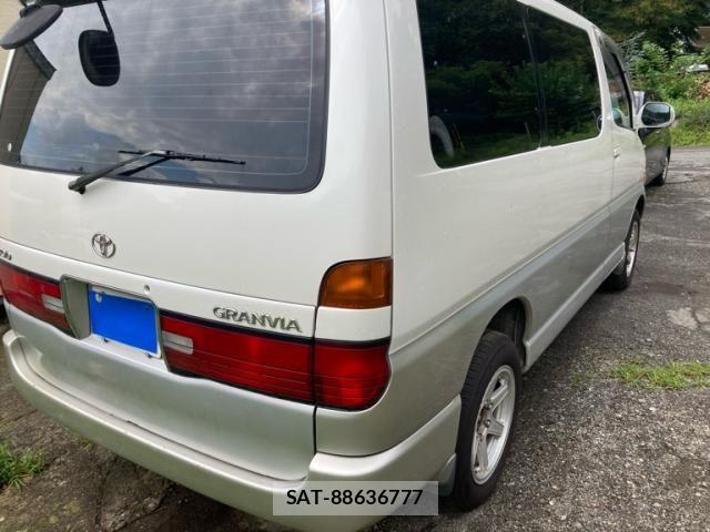 Toyota GRANVIA 1996-11 8659283-3