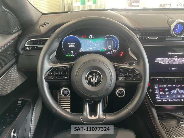 Maserati Grecale 2023-02 8626925-10