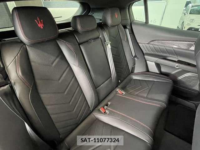 Maserati Grecale 2023-02 8626925-14