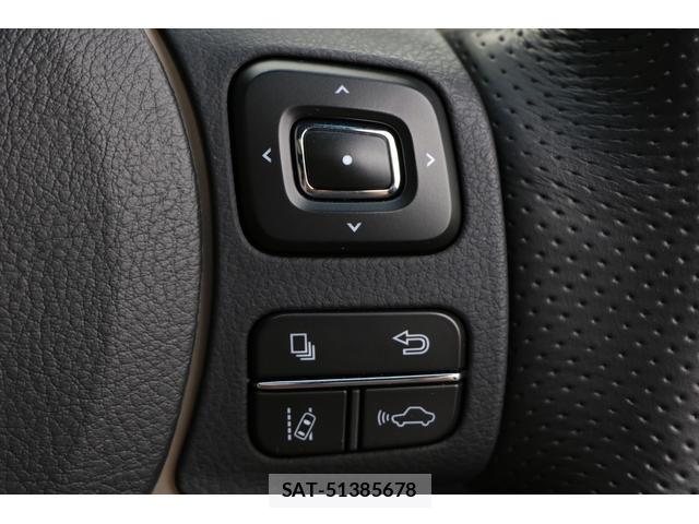 Lexus GS 2020-07 6734663-40
