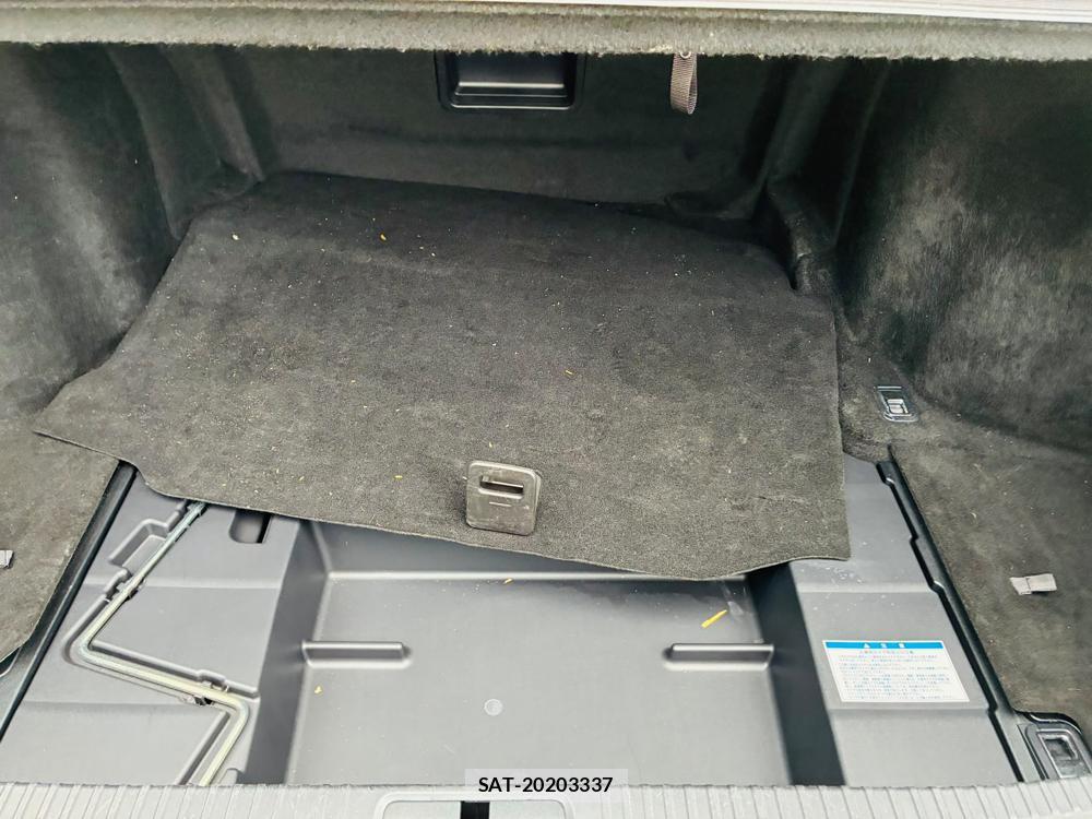 Lexus GS 2013-04 8344989-24