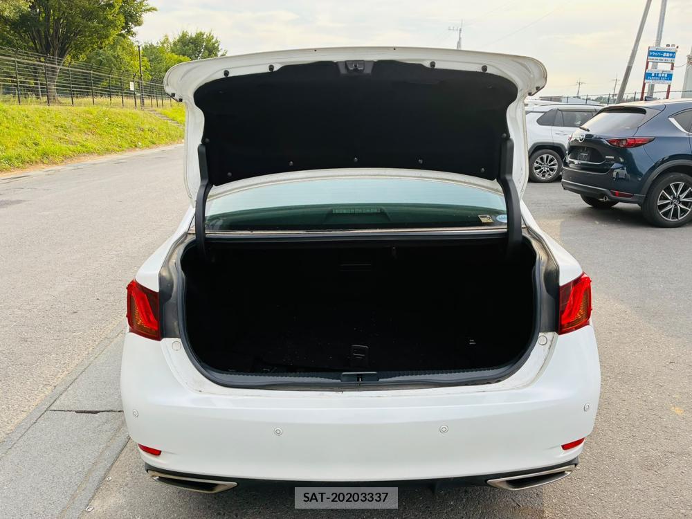Lexus GS 2013-04 8344989-26