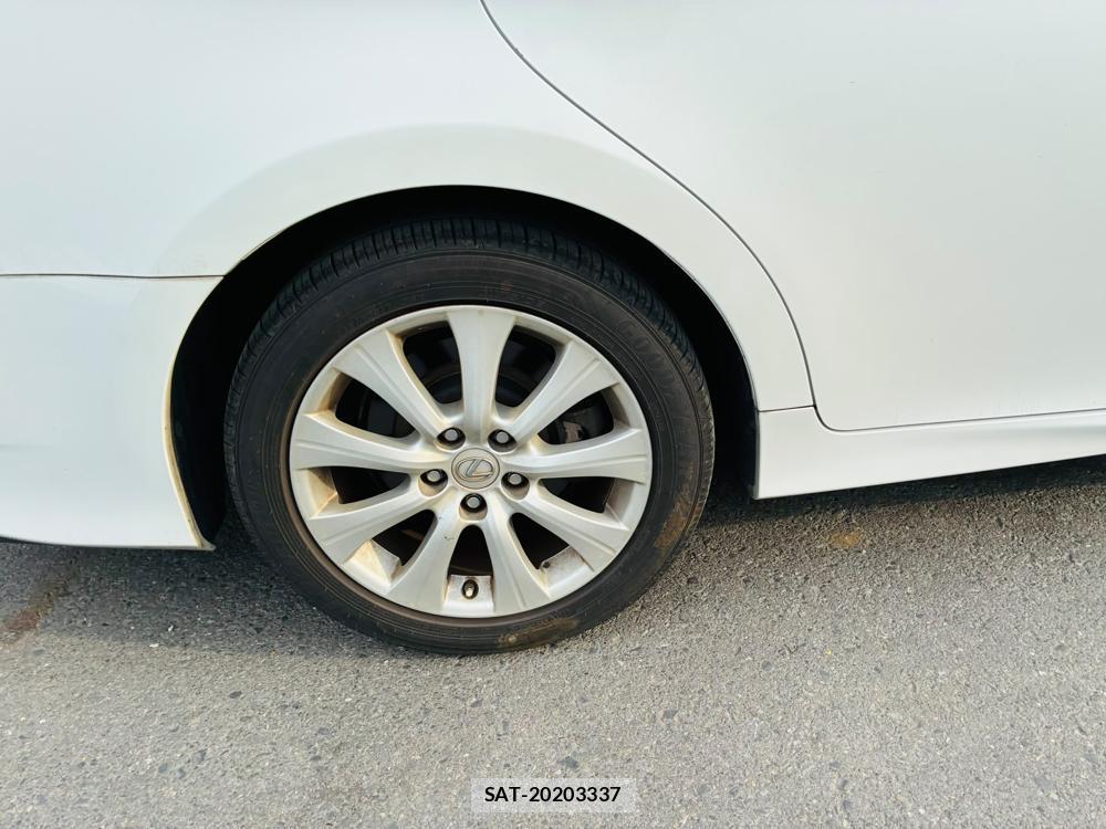Lexus GS 2013-04 8344989-27